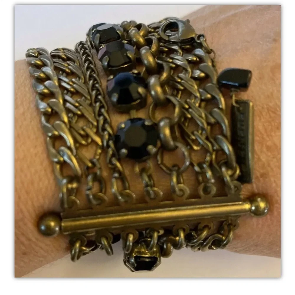 MARIANA LAYERED CHAIN STRAND BRACELET WITH BLACK CRYSTALS - ANTIQUE